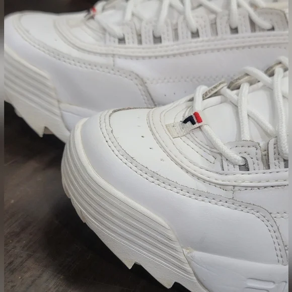 FILA Disruptor II Premium (Wmns 8) Fast Shipping - Picture 10 of 16